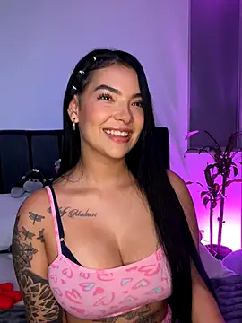 Snapshot of Kiity- chatting on 10/10/25, 04:55 Kiity- online show from 10/10/25, 04:55