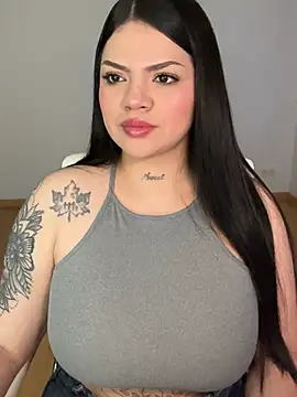 Snapshot of dulcemarianh_ chatting on 03/05/26, 08:43 dulcemarianh online show from 03/05/26, 08:43