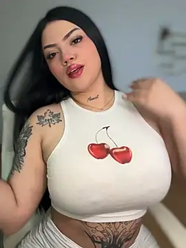 Snapshot of dulcemarianh_ chatting on 06/06/26, 03:22 dulcemarianh online show from 06/06/26, 03:22