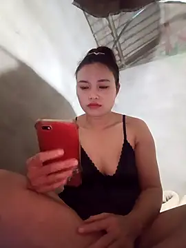 Rabbit-small online show from 12/05/25, 01:03