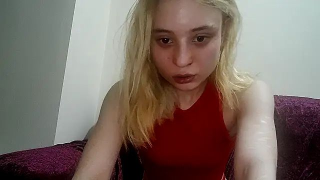 cinnamon-xx online show from 05/04/26, 10:28