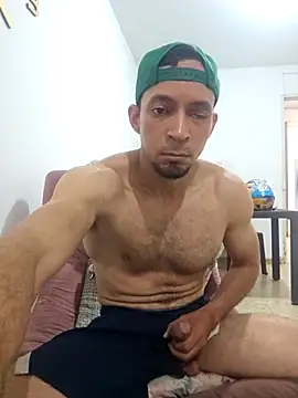 Snapshot of Racso100 chatting on 10/10/25, 03:11 Racso100 online show from 10/10/25, 03:11