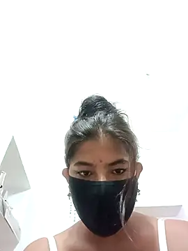 Snapshot of Hot_radhaji chatting on 10/22/25, 08:14 Hot radhaji online show from 10/22/25, 08:14
