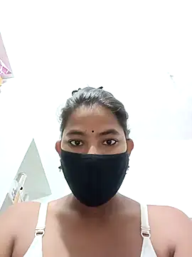 Snapshot of Hot_radhaji chatting on 10/24/25, 11:06 Hot radhaji online show from 10/24/25, 11:06