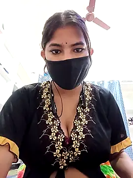 Snapshot of Hot_radhaji chatting on 02/06/26, 04:39 Hot radhaji online show from 02/06/26, 04:39