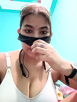 Hot radhaji online show from 06/24/26, 03:16