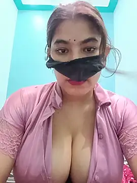 Hot radhaji online show from 06/30/26, 05:14