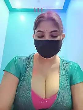 Hot radhaji online show from 07/07/26, 04:00