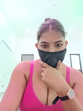 Hot radhaji online show from 07/27/26, 03:46
