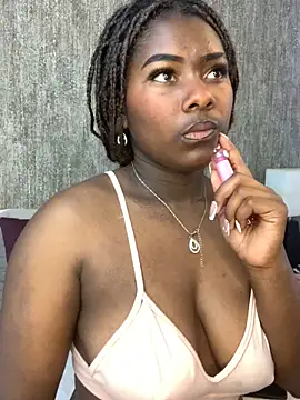 KarinaFlowers  online show from 10/28/25, 12:09