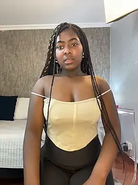 KarinaFlowers  online show from 05/15/26, 12:12