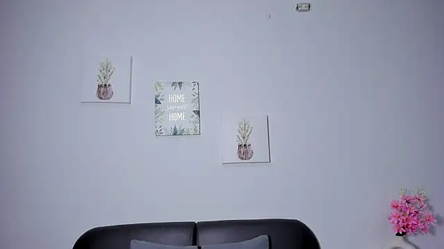 Snapshot of susan_hotmilf chatting on 10/15/25, 11:32 susan hotmilf online show from 10/15/25, 11:32