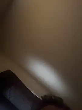 Snapshot of daddysway123 chatting on 10/22/25, 04:07 daddysway123 online show from 10/22/25, 04:07