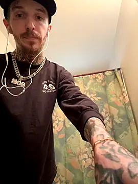 Snapshot of daddysway123 chatting on 11/01/25, 07:38 daddysway123 online show from 11/01/25, 07:38