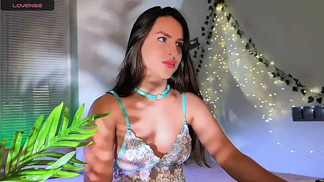 Alicia art  online show from 10/22/25, 07:35