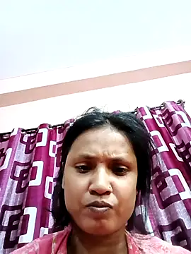 Snapshot of Megla879 chatting on 10/11/25, 10:03 Megla879 online show from 10/11/25, 10:03