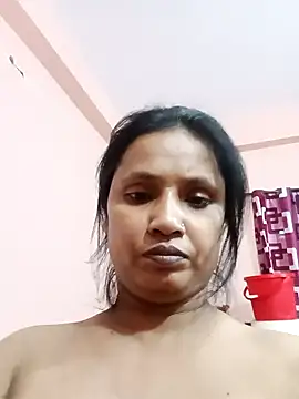 Snapshot of Megla879 chatting on 10/13/25, 07:30 Megla879 online show from 10/13/25, 07:30