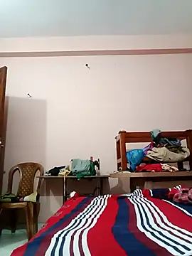 Snapshot of Megla879 chatting on 10/17/25, 11:46 Megla879 online show from 10/17/25, 11:46