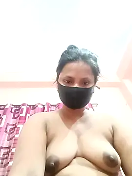 Snapshot of Megla879 chatting on 10/19/25, 03:51 Megla879 online show from 10/19/25, 03:51