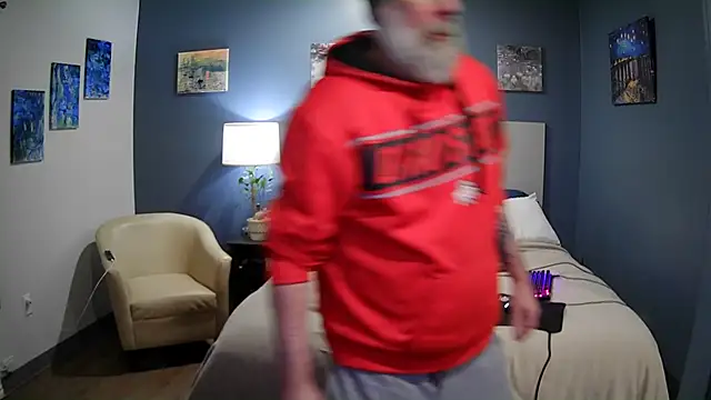 Snapshot of Fuck-Buddy-4U chatting on 10/26/25, 10:54 Fuck-Buddy-4U online show from 10/26/25, 10:54