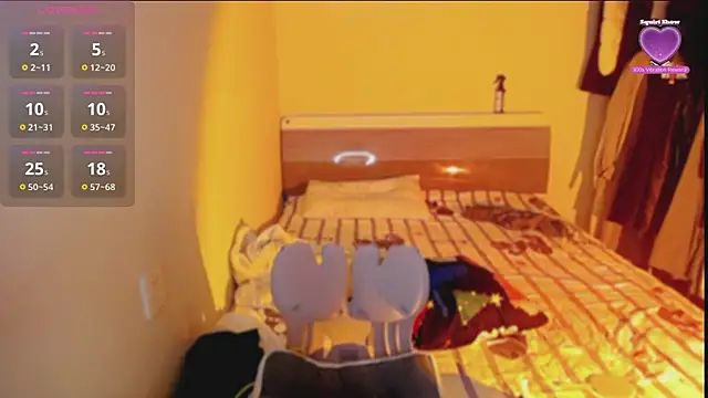 Snapshot of Ennaily chatting on 10/14/25, 01:23 Ennaily online show from 10/14/25, 01:23