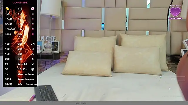 BeverlyMadison  online show from 10/30/25, 12:39