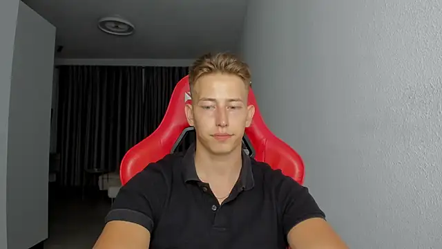 find0m master online show from 10/31/25, 10:33