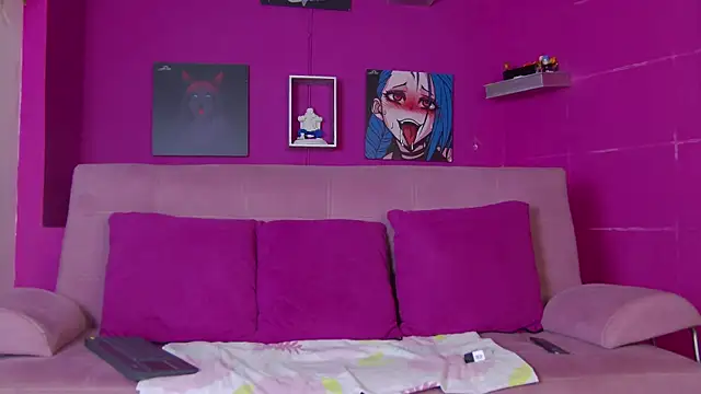 Aranzza Ross online show from 11/21/25, 07:56