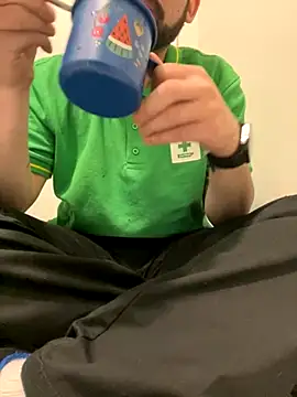 Snapshot of Nasho172737 chatting on 12/01/25, 05:51 Nasho172737 online show from 12/01/25, 05:51