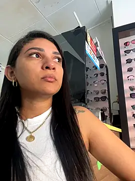 oralin online show from 10/25/25, 11:51