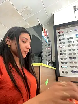 oralin online show from 10/31/25, 06:09