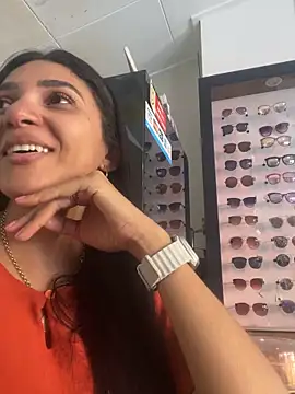 oralin online show from 11/24/25, 11:43