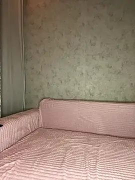 Snapshot of whorimi chatting on 10/22/25, 12:16 whorimi online show from 10/22/25, 12:16