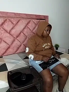 NaomiGrace  online show from 11/24/25, 10:59