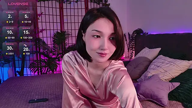 GentleMusee online show from 11/17/25, 08:14