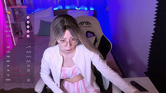 sofiisun online show from 11/20/25, 02:01