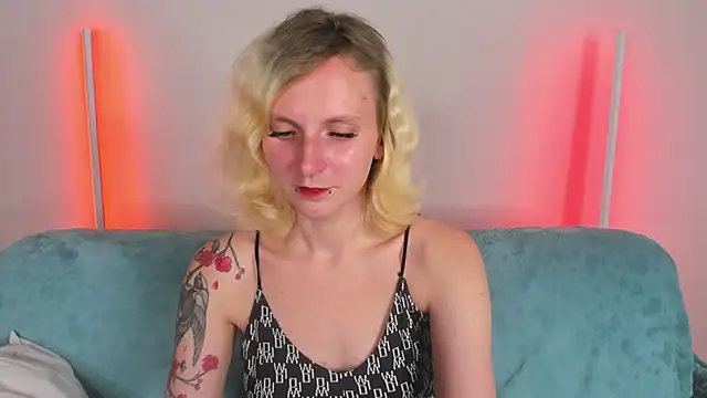 LikiLips online show from 07/26/26, 08:21