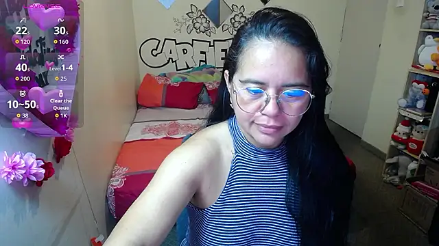 Snapshot of Miss__kendra_ chatting on 02/13/26, 11:28 Miss kendra online show from 02/13/26, 11:28