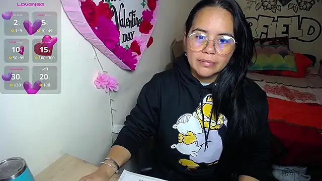 Snapshot of Miss__kendra_ chatting on 03/05/26, 11:17 Miss kendra online show from 03/05/26, 11:17
