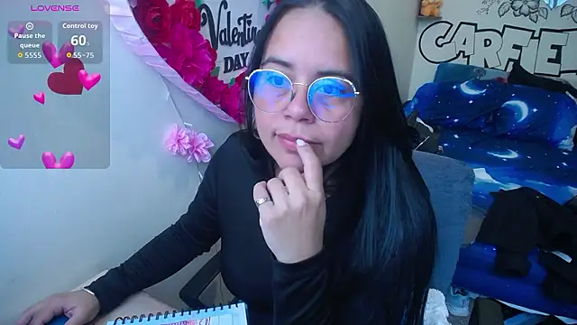 Snapshot of Miss__kendra_ chatting on 03/11/26, 02:23 Miss kendra online show from 03/11/26, 02:23