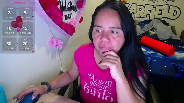 Snapshot of Miss__kendra_ chatting on 03/24/26, 11:37 Miss kendra online show from 03/24/26, 11:37