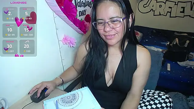Snapshot of Miss__kendra_ chatting on 04/02/26, 03:48 Miss kendra online show from 04/02/26, 03:48