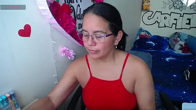 Snapshot of Miss__kendra_ chatting on 05/09/26, 05:29 Miss kendra online show from 05/09/26, 05:29