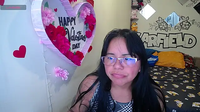 Snapshot of Miss__kendra_ chatting on 05/19/26, 01:06 Miss kendra online show from 05/19/26, 01:06
