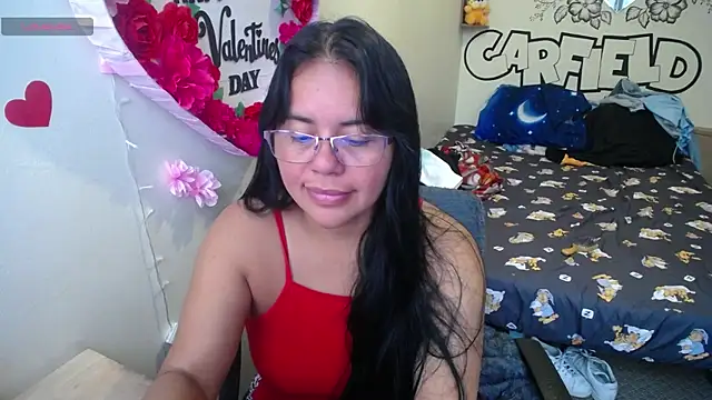 Snapshot of Miss__kendra_ chatting on 05/28/26, 01:08 Miss kendra online show from 05/28/26, 01:08