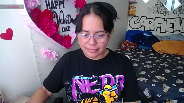Snapshot of Miss__kendra_ chatting on 06/01/26, 01:46 Miss kendra online show from 06/01/26, 01:46