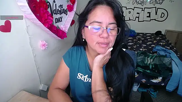 Snapshot of Miss__kendra_ chatting on 06/21/26, 12:41 Miss kendra online show from 06/21/26, 12:41