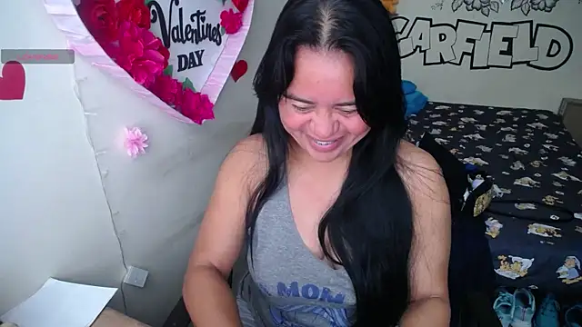 Snapshot of Miss__kendra_ chatting on 06/25/26, 01:04 Miss kendra online show from 06/25/26, 01:04