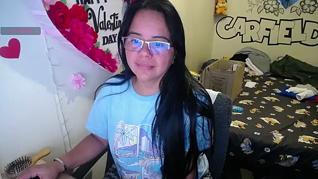 Snapshot of Miss__kendra_ chatting on 07/05/26, 11:28 Miss kendra online show from 07/05/26, 11:28