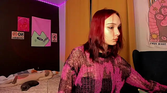 Snapshot of Aurisinst chatting on 10/19/25, 06:19 Aurisinst online show from 10/19/25, 06:19